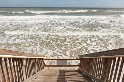 Ormond Beach House With Pool - 5 Miles To Daytona!