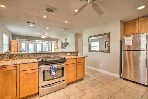 Home With Ocean View And Kayaks, 50-yards To Ormond Beach
