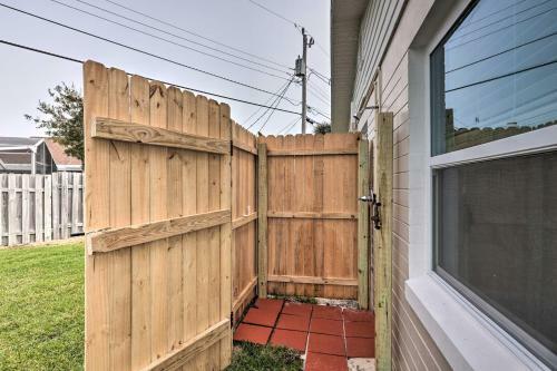 Bright Bungalow With Grill, Walk To Ormond Beach