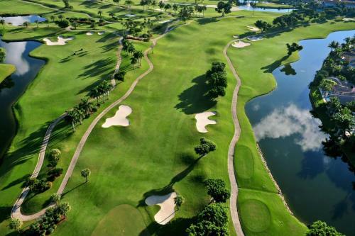 Southwind 4 - Studio 150 Inlet Way