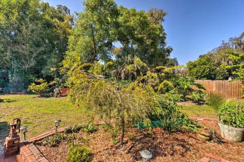 Breezy, Garden-level Home Less Than 2mi To Riverwalk!