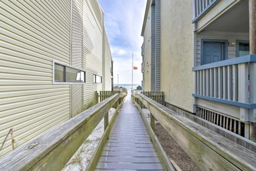 Apartamento Cozy Pcb Condo With Balcony - Walk To The Beach!