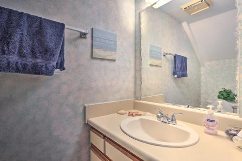 Resort Townhome W/patio - 0.3 Miles To Beach!