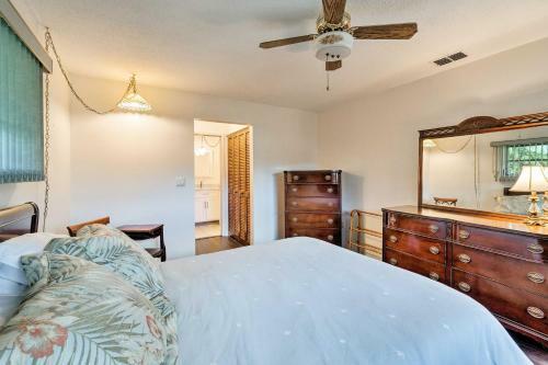 Port Charlotte Home With Screened Pool And Patio!