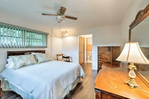 Port Charlotte Home With Screened Pool And Patio!