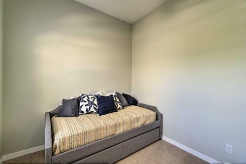 Port Charlotte Canalfront Home With Pool And Dry Bar!