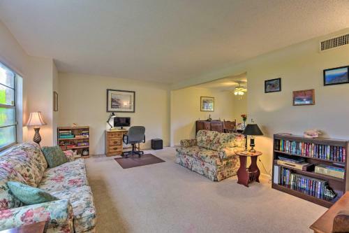 Daytona Area Home With Patio, About 3 Mi To Beach!