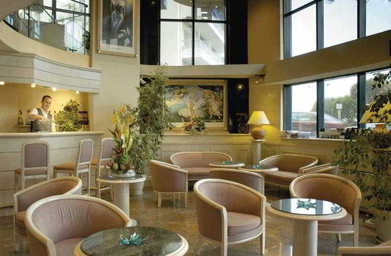 Hotel Belle Plage Brougham