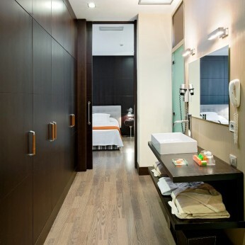 Hotel NH Valencia Center