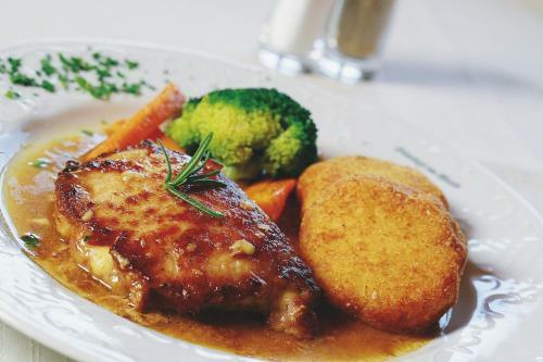Landhotel H�userl Im Wald