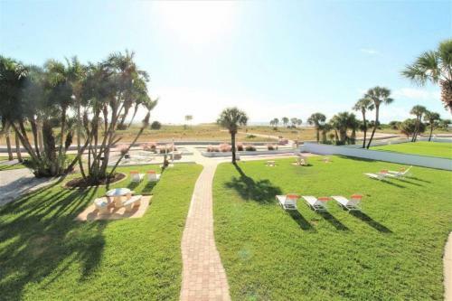 Apartamento Tropic Terrace #51 - Beachfront Rental Condo
