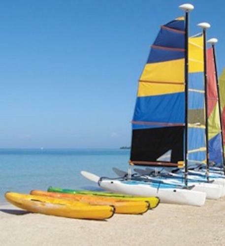 Apartamento Affordable Beach Condos - One Bed Budget With Full Kitchen Condo