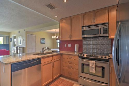 Apartamento Treasure Island Escape Half-mi To Sugar Sand!