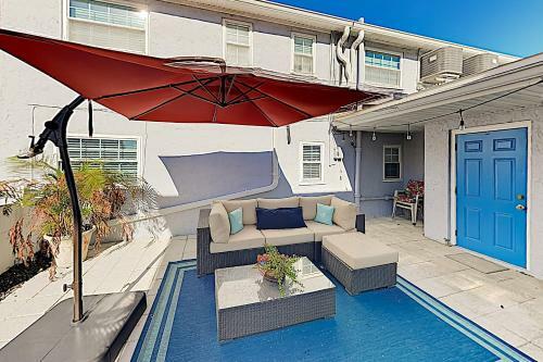 Apartamento New Listing! Shoreside Condo - Walk To Waves Condo