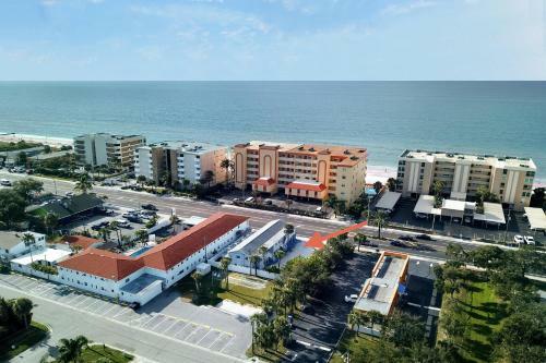 Apartamento New Listing! Shoreside Condo - Walk To Waves Condo