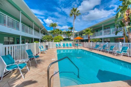 Apartamento Tropic Terrace #29 - Beachfront Rental Apts