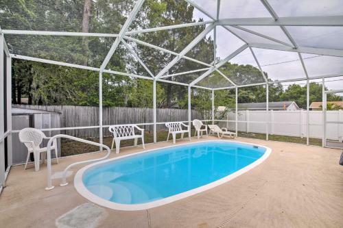 Coastal Home With Pool 6 Mi To St Pete Beach!
