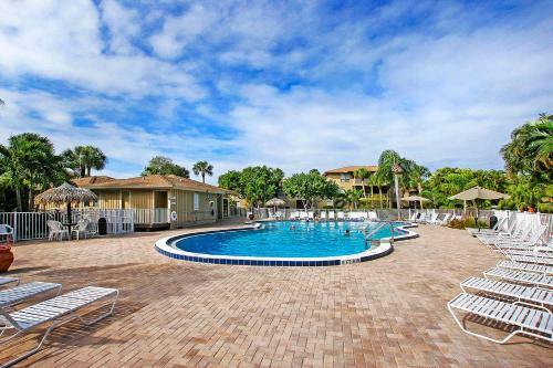 Blind Pass Condo A203 On Beautiful Sanibel Island