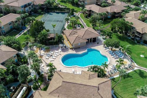 Peaceful Resort Condo On Sanibel's Secluded West End - Blind Pass B111