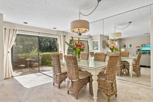 Hidden Gem Resort Condo Perfect For Sunsets & Shells - Blind Pass G102