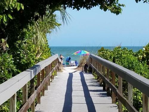 Apartamento Sanibel Siesta On The Beach Unit 401 Condo