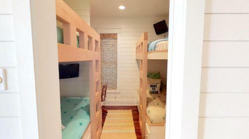Watercolor By Dune Vacation Rentals - Gulf District