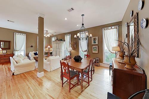 ?plantation Dreams? Off 30a W/ Pools - Near Beach Home