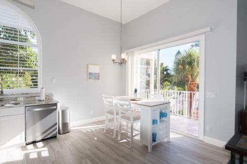 5209b Calle Menorca - Siesta Key Village Condo
