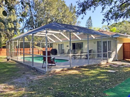 Sarasota Portland 5298