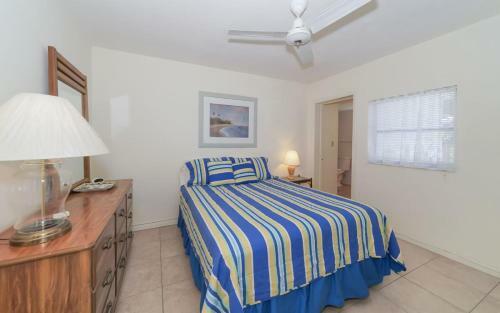 Walk To The Beach Or Village In Minutes!