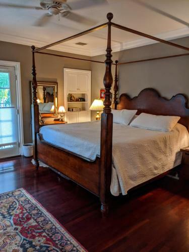 Villa Flamingo Gardens 4bd-3ba - Private Pool-parking