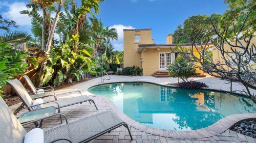 Sunset House Vacation Home