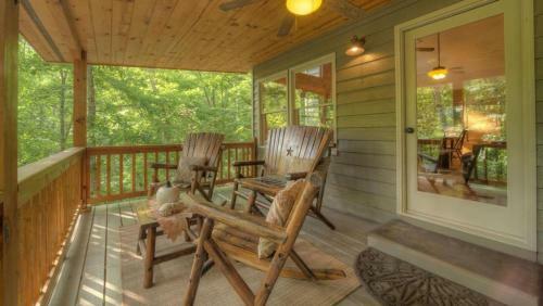 Rusty Rooster By Escape To Blue Ridge