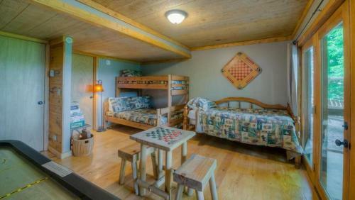 Blue Chase Lodge By Escape To Blue Ridge