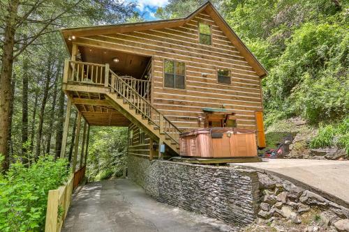 Pick's Riverside Retreat