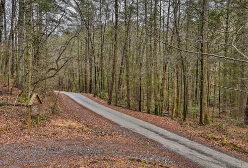 Little Rock Creek Cabin - 10 Mins To Blue Ridge!