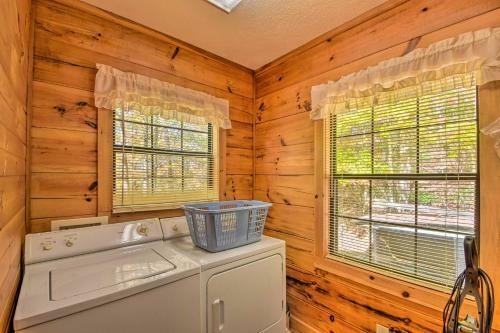 Private Mountain Retreat - 5 Minutes To Blue Ridge