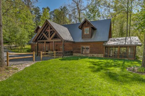 Hooked On Toccoa By Escape To Blue Ridge