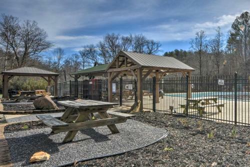 Resort Cabin With High-speed Wifi, 4 Mi To Dtwn