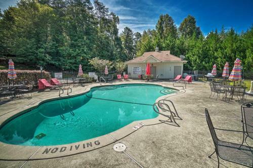 Christoffs Chalet With Hot Tub - 2 Mi To Downtown