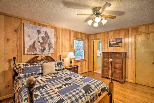 Secluded Lavinder Laurel Leaf Cottage Near Creek