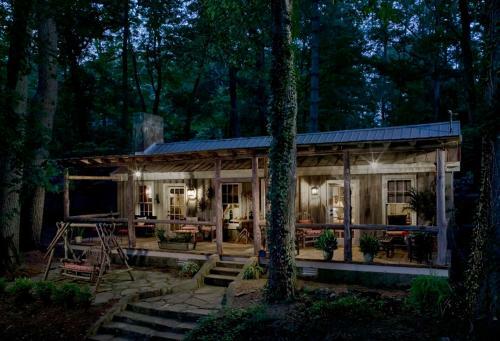 Lake Rabun Hotel