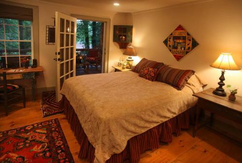 Lake Rabun Hotel