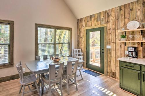 Creekside Craftsman Retreat In North Ga Mountains!
