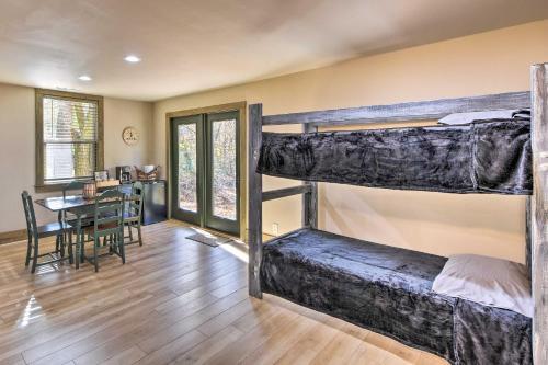 Creekside Craftsman Retreat In North Ga Mountains!