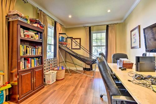 Apartamento Amenity-rich St Simons Condo 1 Mi To Beaches!