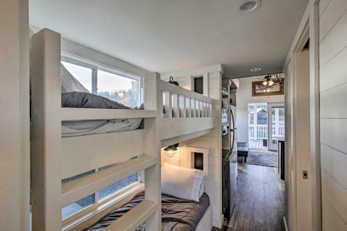 Blue Ridge Mtn Escape Tiny Home In Resort!