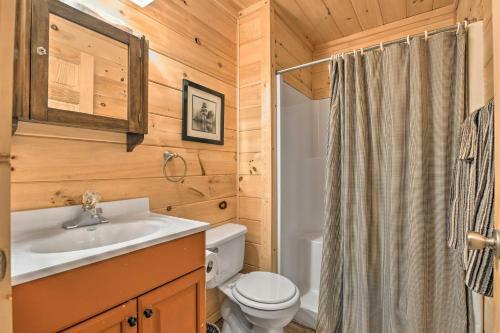 Rustic Getaway With Pool Table Less Than 6 Miles To Helen!