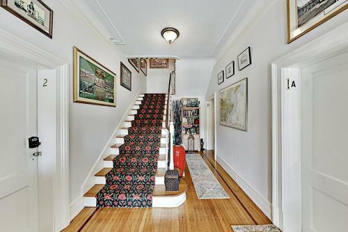 Cozy Savannah Apartment I Located In Historical District Apts