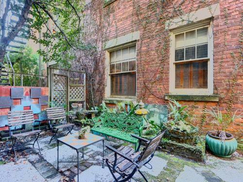 Heated Pool Access Flex Cancelation 3-unit Rental Perfectly In Historic District